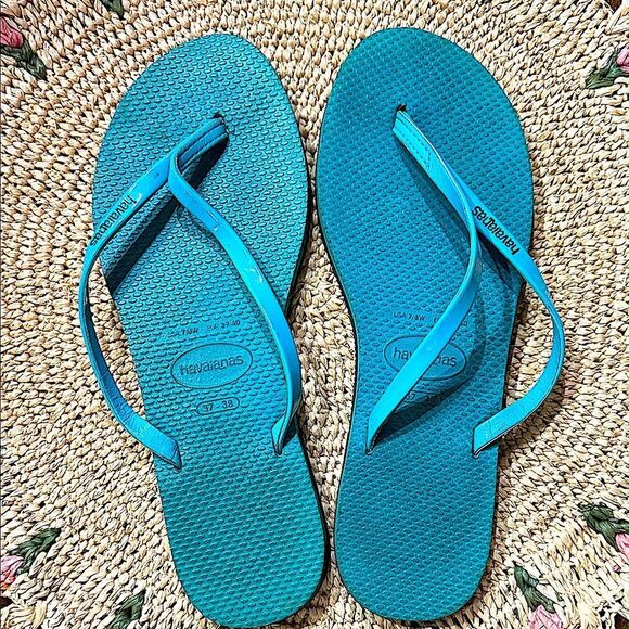 Havaianas Turquoise Flip Flops! - Picture 1 of 5